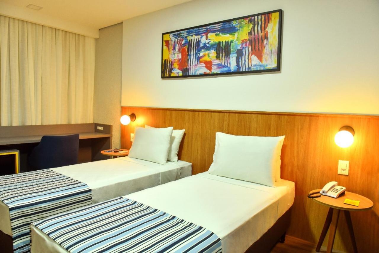 Days Inn By Wyndham Cascavel Cascavel  Exterior foto